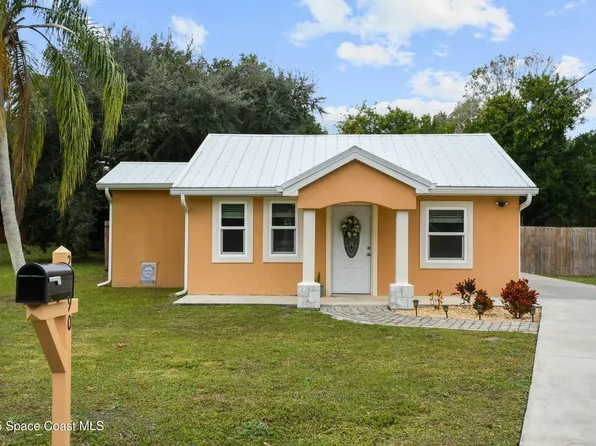 2290 Wilcox St, Melbourne, FL 32904
