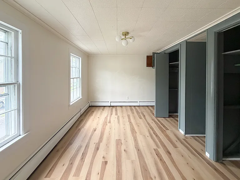 59 Spencer Ave — Photo 10