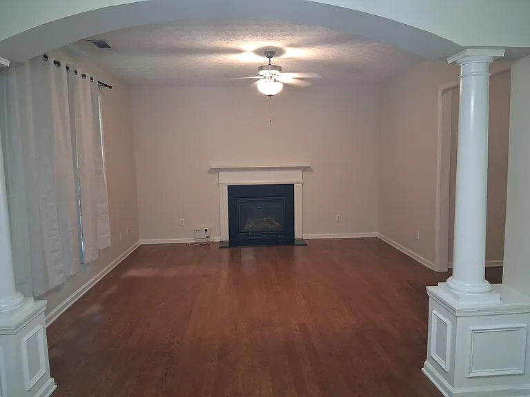 7068 Littlebrook Way — Photo 3