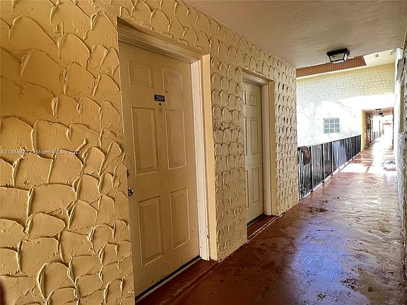 2nd image of 8600 SW 109th Ave #4209