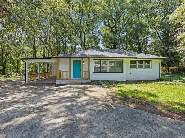 5678 Cypress Dr, Forest Park, GA 30297