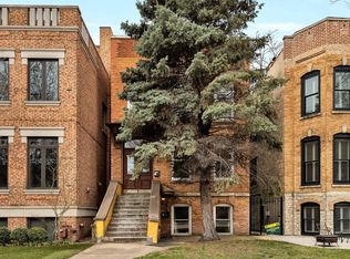 822 S Bishop St #1, Chicago, IL 60607