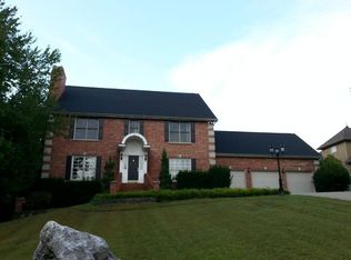 1944 E Canterbury St, Springfield, MO 65804