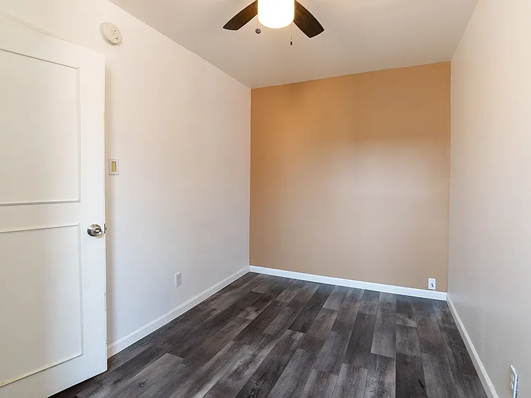 2223 S Colorado St — Photo 17