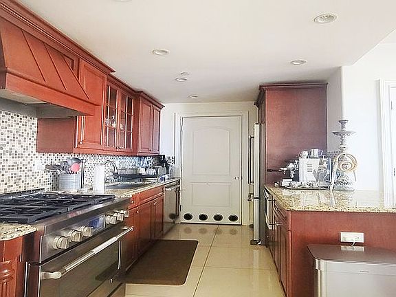 4th image of 6336 99th St APT 5G