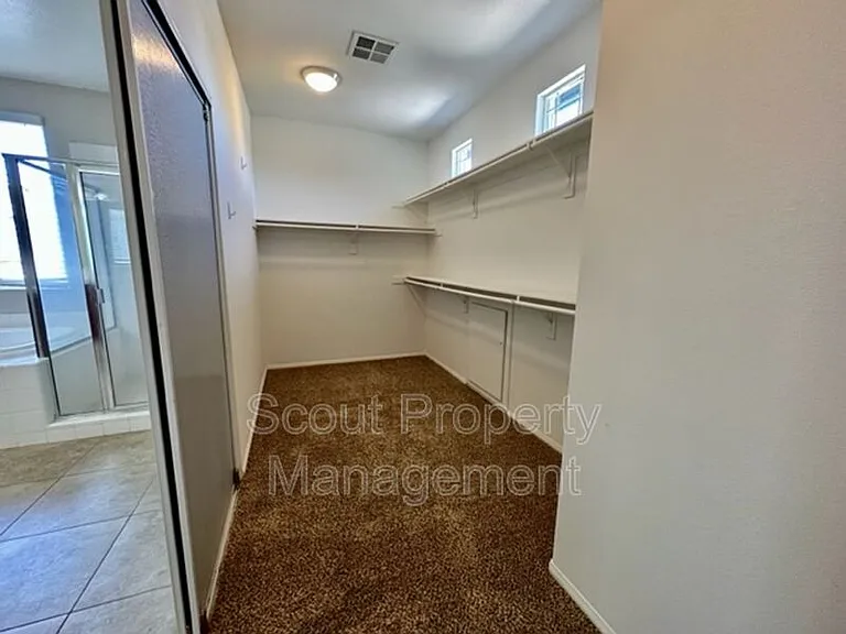 45602 Magnolia Pl — Photo 32