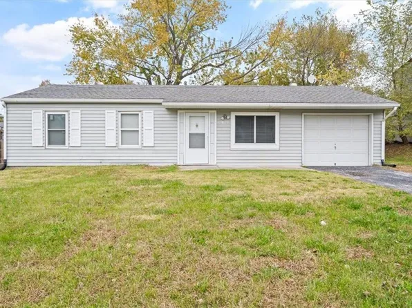 8322 Tauromee Ave, Kansas City, KS 66112