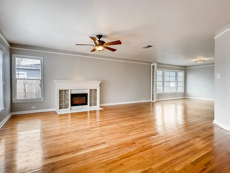 405 Quentin Dr — Photo 4