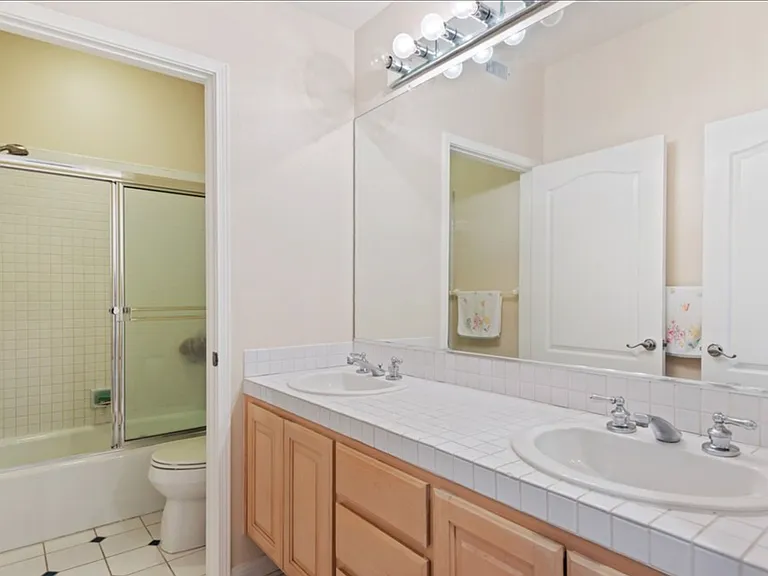 12466 Cascade Canyon Dr — Photo 34