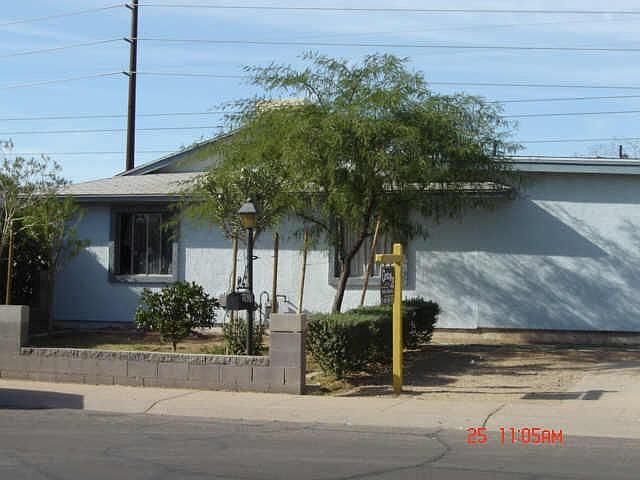 2nd image of 5430 S 46th Pl