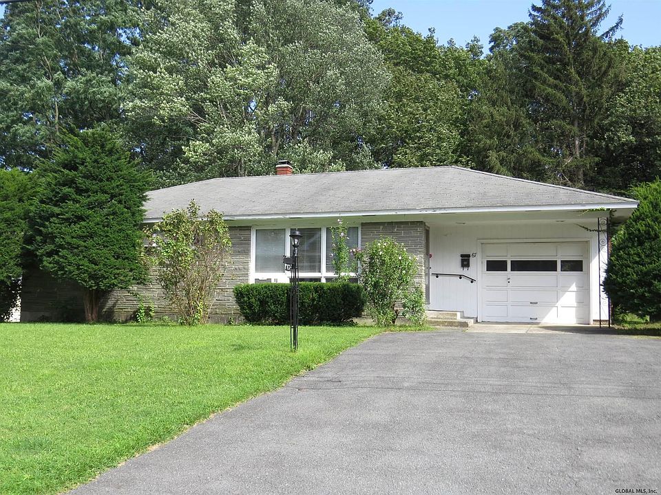 67 DAYTONA Avenue Albany NY 12203 Zillow