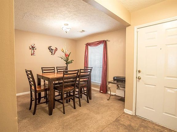 3rd image of 14614 Cypress Meadow Dr