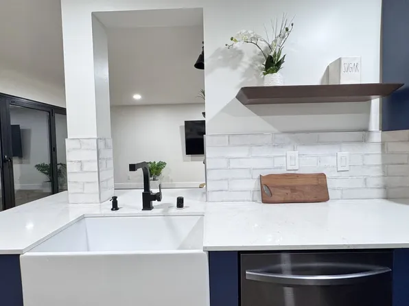 1010 Hammond St APT 306, West Hollywood, CA 90069