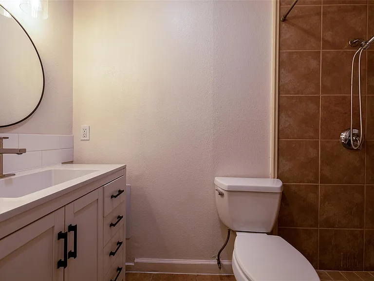 4304 Scottsdale Rd — Photo 11