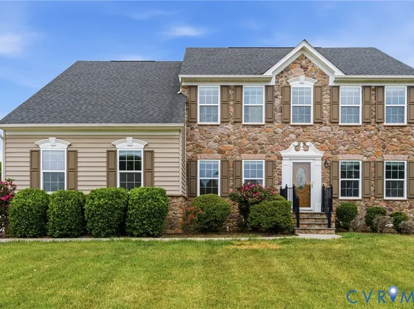 12218 Winbolt Dr, Chester, VA 23836