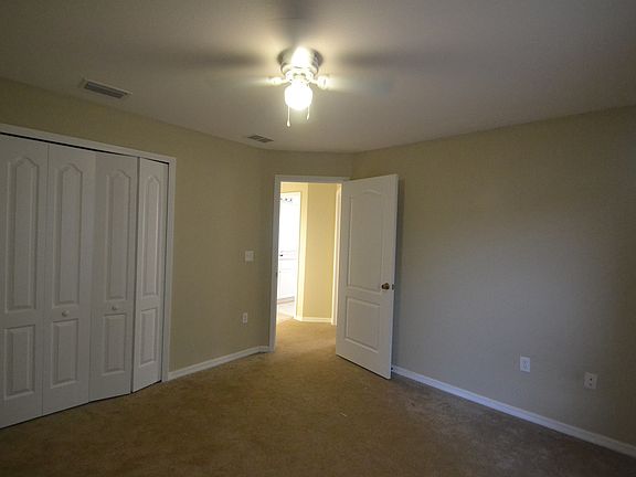 5th image of 1808 Hudson Ct