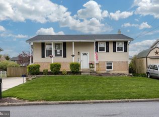 1726 Paxford Rd, Allentown, PA 18103