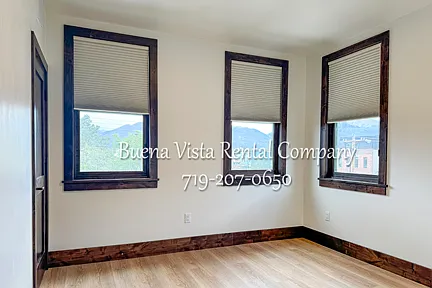 505 E Main St #204 — Photo 7