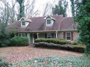 676 Jason Ct, Stone Mountain, GA 30083