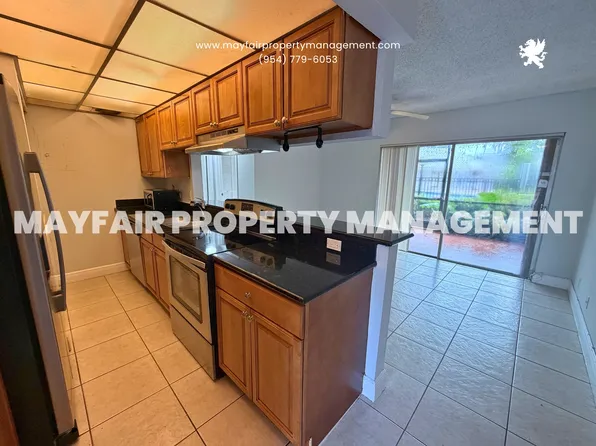 4469 Treehouse Ln, Tamarac, FL