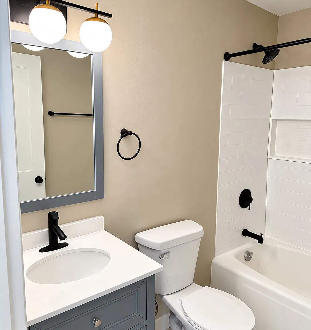 2 bed, 750 sqft, $1,650 — Photo 3