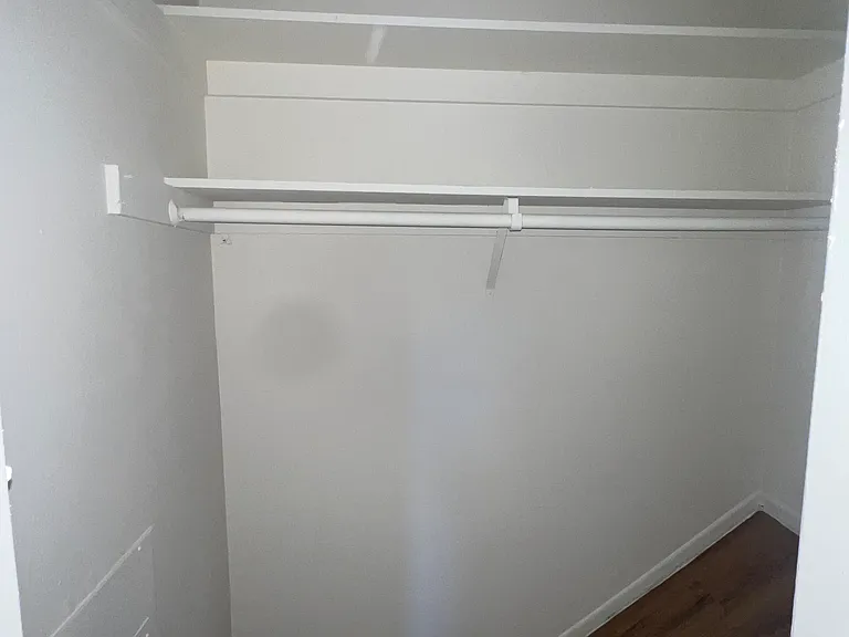 Lennox Lanai Apartments — Photo 33