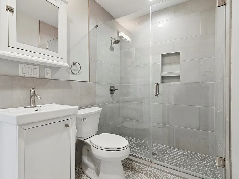 730 N 16th St #3A — Photo 7
