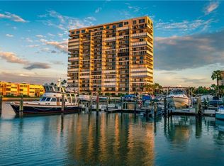 7625 Sun Island Dr S APT 102, South Pasadena, FL 33707