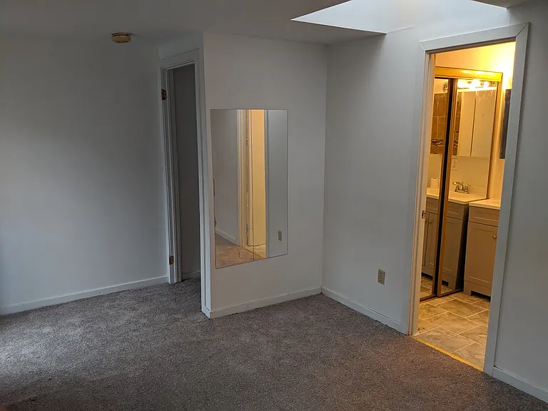 4700 Alden Ave #C — Photo 7