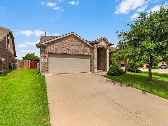 2nd image of 2400 Canyon Wren Ln