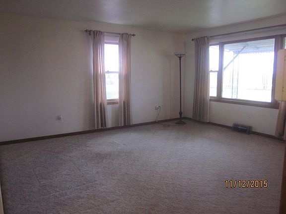 5th image of 335 E 8th Ave