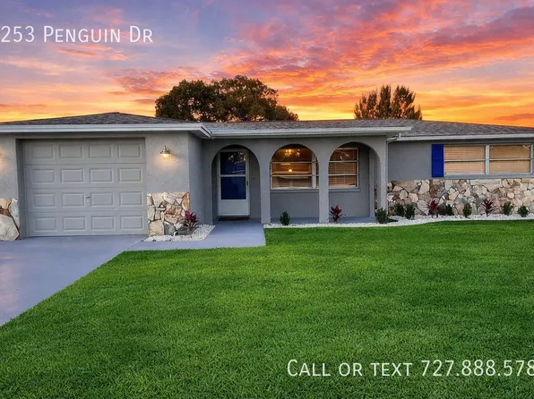 5253 Penguin Dr, Holiday, FL 34690