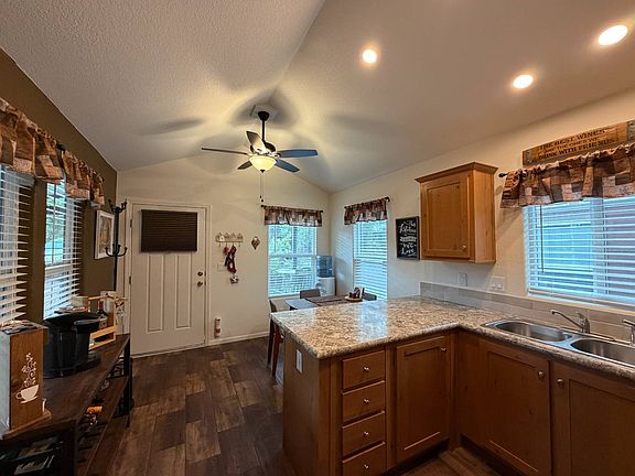 5th image of 3851 Vacation Village Dr #610