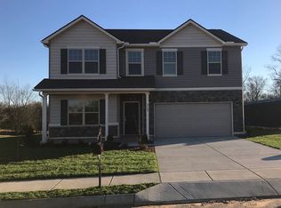 2709 Sullivan St, Columbia, TN 38401