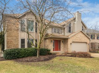 49 Richmond Ln, Aurora, IL 60504