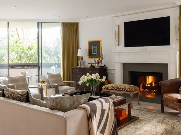 300 N Swall Dr Unit 105, Beverly Hills, CA 90211