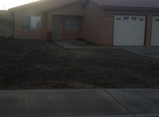 14390 Chestnut St, Adelanto, CA 92301