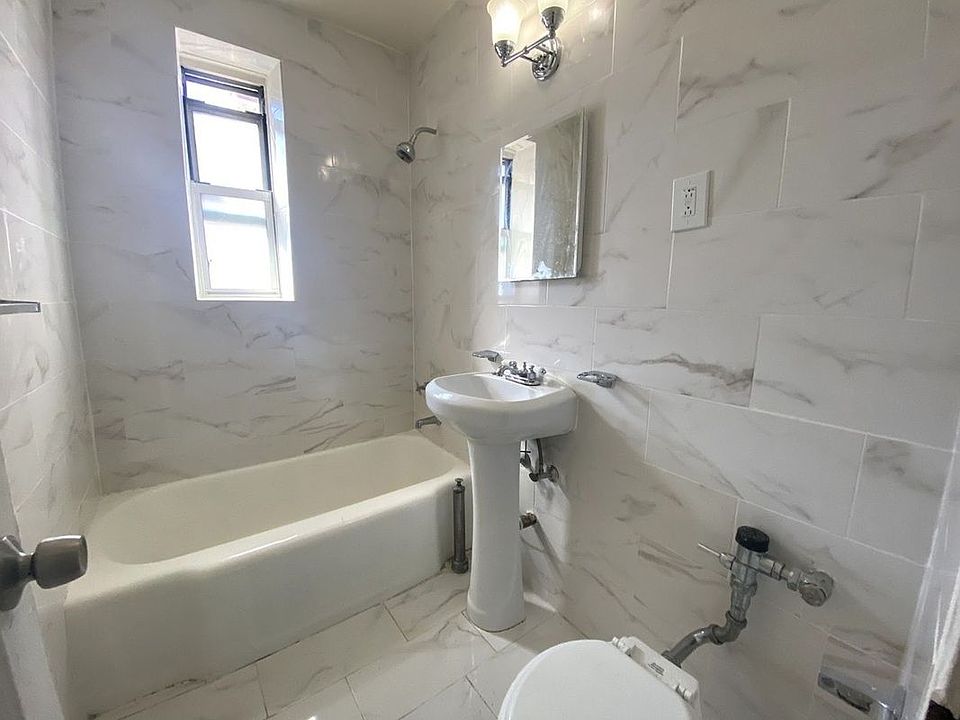 1st image of 67-12 Yellowstone Blvd #5