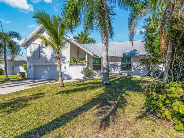 8004 22nd Ave W, Bradenton, FL 34209