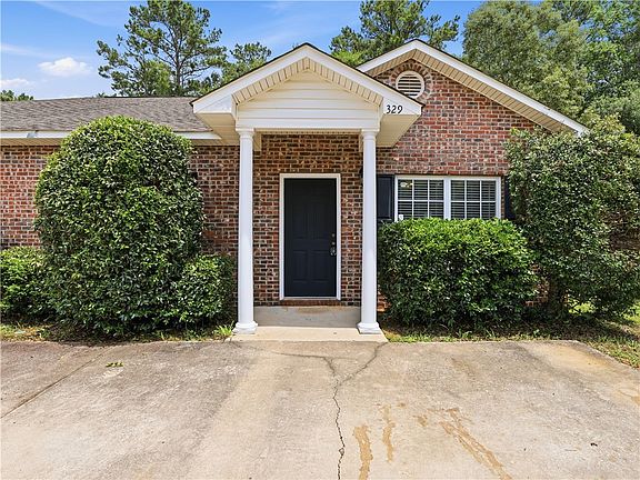 2nd image of 329 E Longleaf Dr