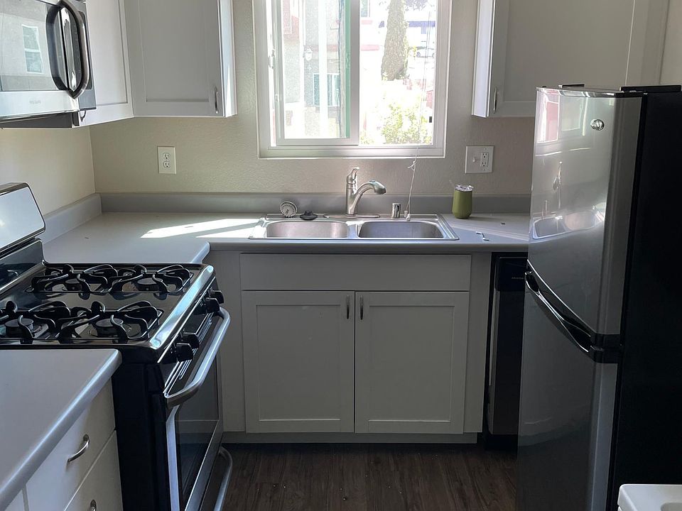 1st image of 514 N Clementine St APT 05