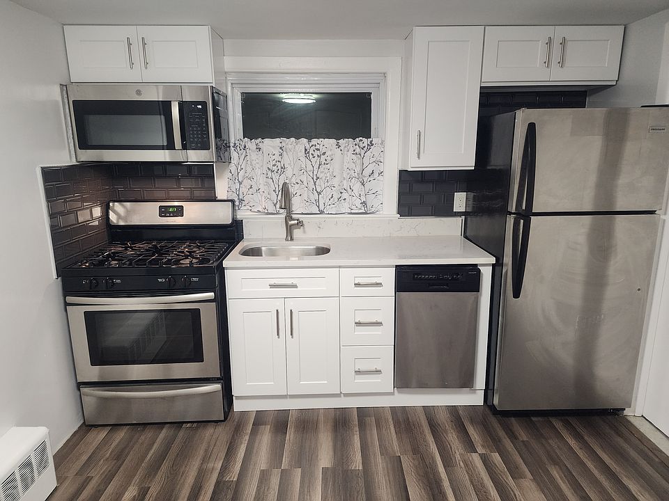 1st image of 87 Main St #2