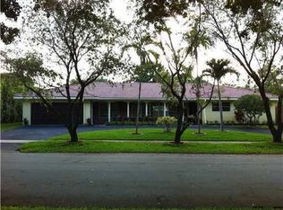 631 NW 70th Ter, Plantation, FL 33317