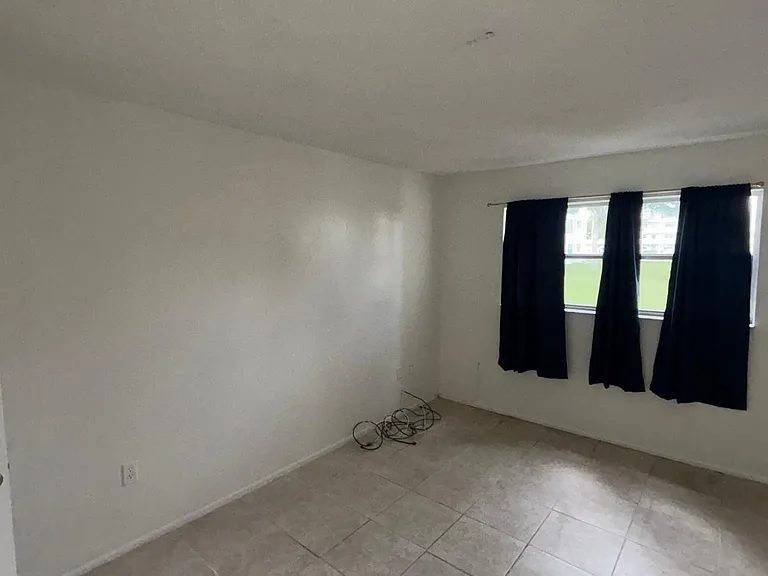 8100 Sunrise Lakes Blvd #108 — Photo 5