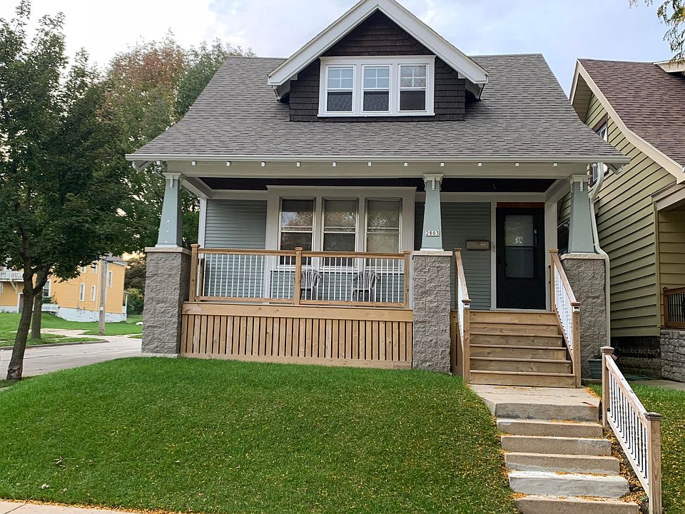 2nd image of 2803 N Buffum St