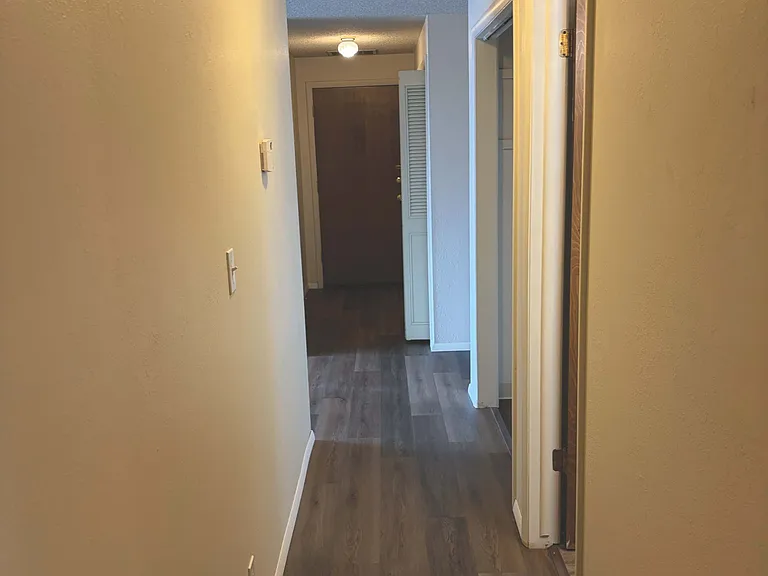 353-359 S White Cloud Dr #4 — Photo 3