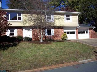 2705 Idlewood Dr, Charlottesville, VA 22901