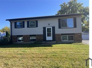 178 Valley Dr, Bolingbrook, IL 60440