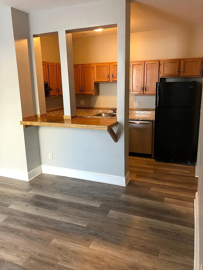 1 bed, 600 sqft, $1,200 — Photo 1