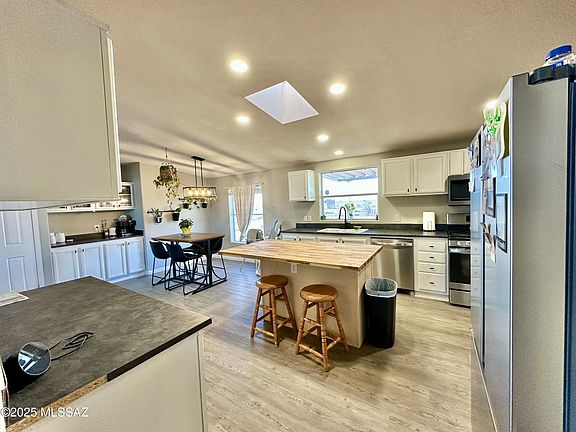 5th image of 10300 N Fire Crest Pl